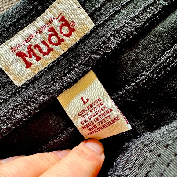 Mudd Leggings size large, worn once washed twice. Great condition. - Picture 4 of 4